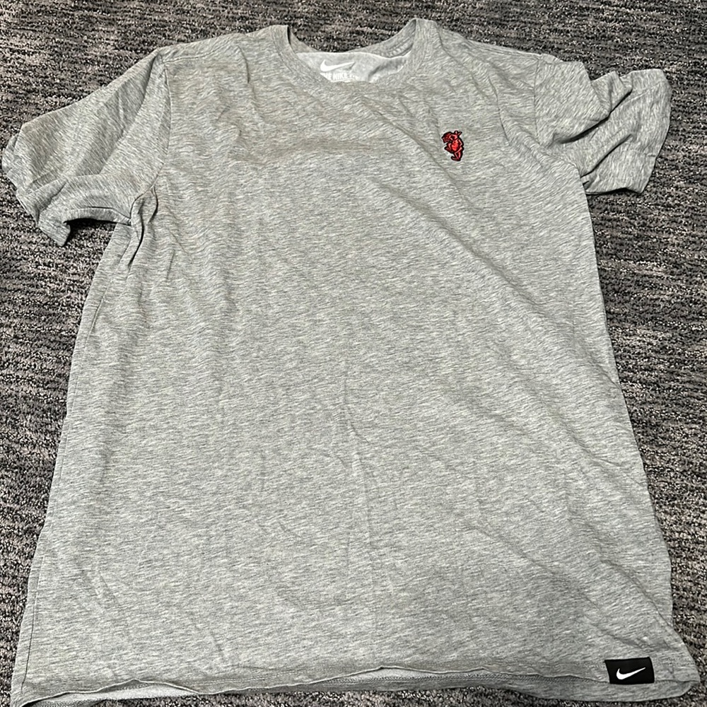 KYRIE IRVING T